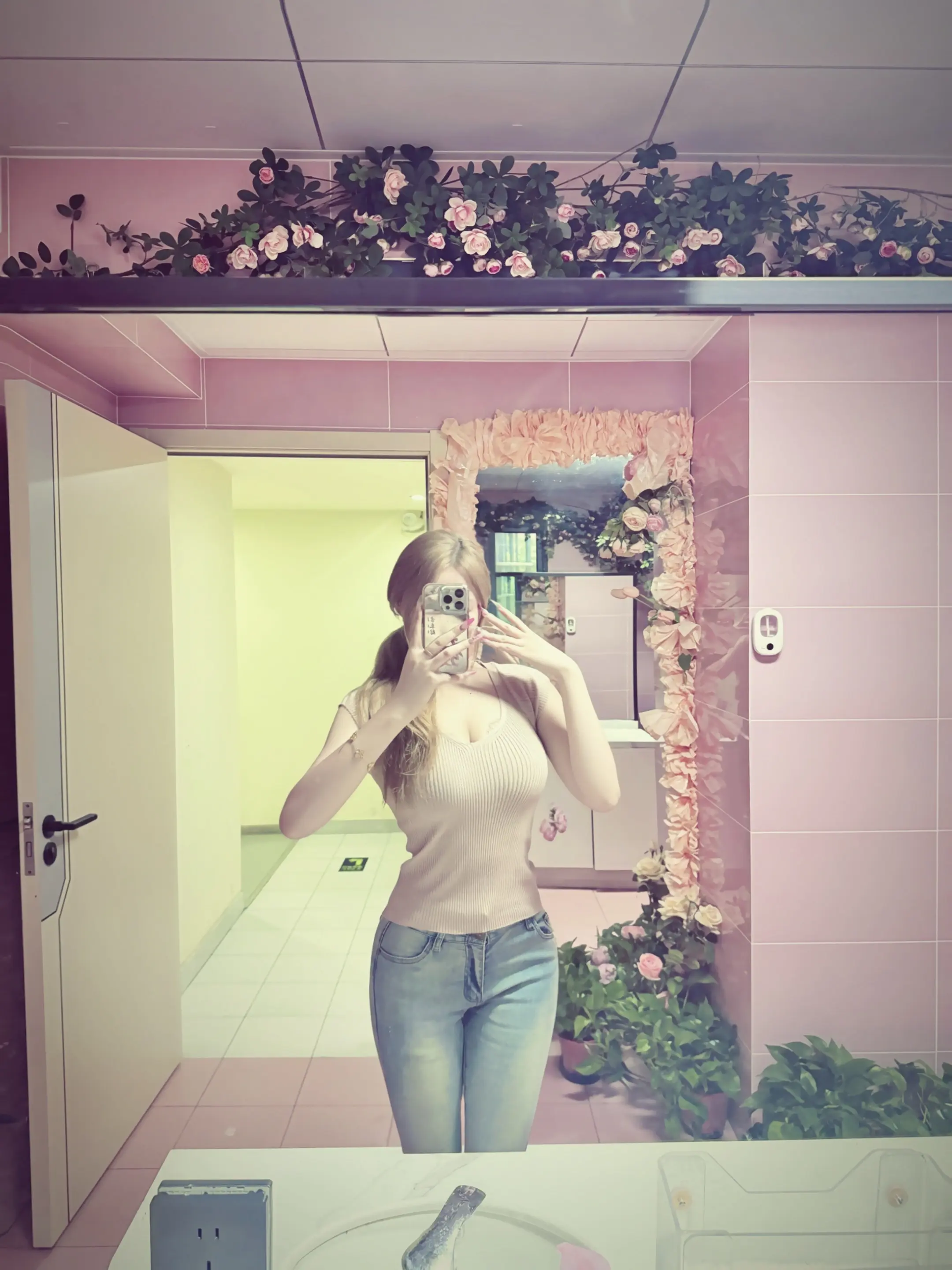 我会更坚强 会更独立 会更丰盈 会走得更远
