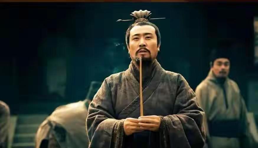 刘备前半生一事无成，后半生怎么就突然崛起了呢？

刘备有实力也有雅量，只不过不像