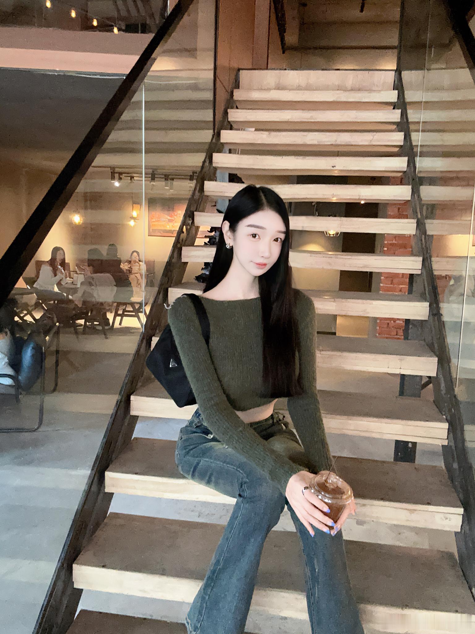 你不可以不爱自己  一瞬间都不行 ​​​