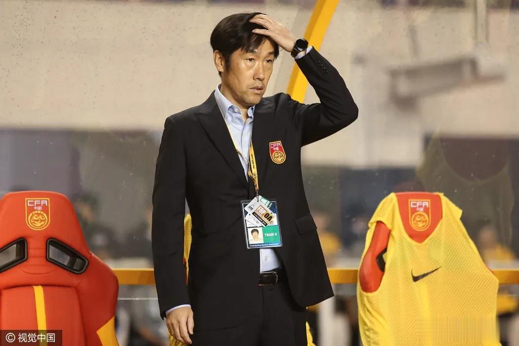 优化组合！中国新足协精兵简政，高洪波离任中国足协副主席，足协执委由上届的35人缩