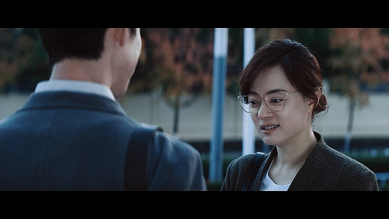 高端的猎手往往以弱者的形象出现最顶级的PUA不是打骂，而是让你怀疑自己的记忆。罗