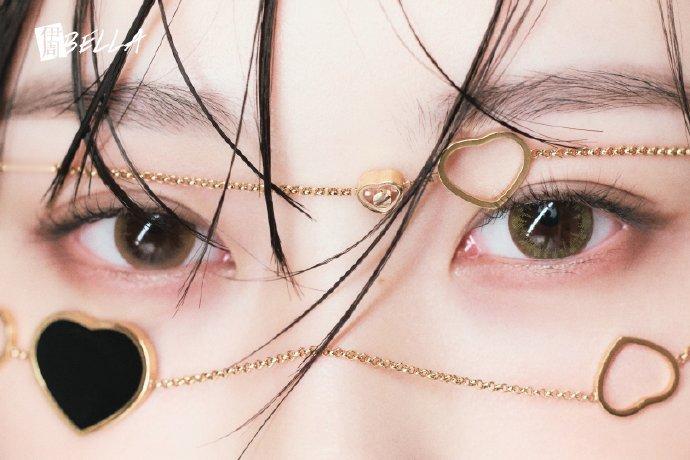 #Giselle中国首封#Giselle中国首封🈶！登《伊周》六月刊封面！眼部