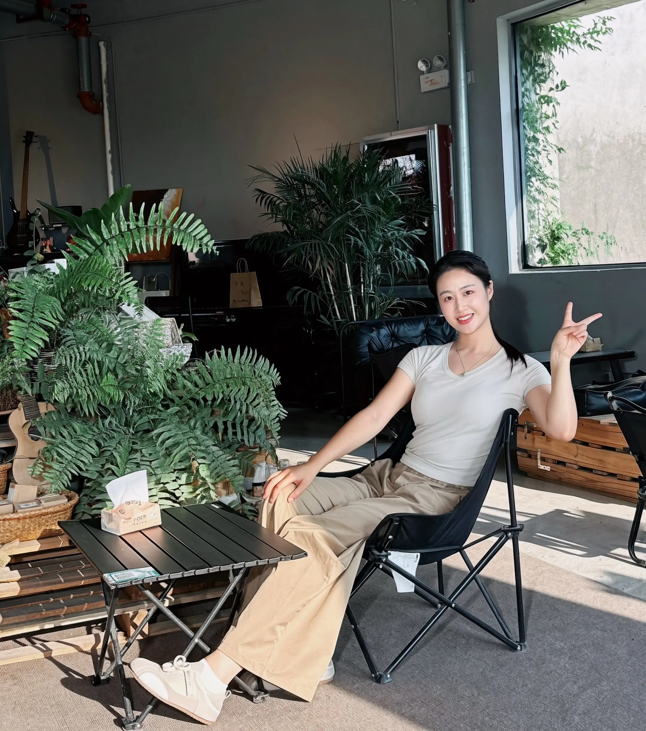我们早在二十多年前就认识了，如今我们的弟弟、崽崽也延续着这份友谊，就是...