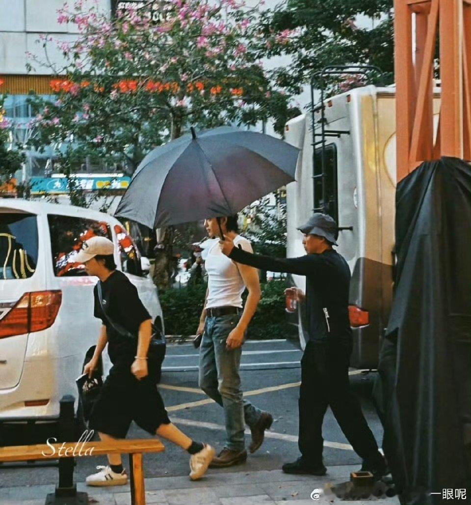 于适猎心改名猎影者于适猎心改名猎影者，期待！ 