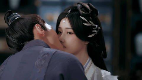 被强吻还眼神勾人沉沦～ 又美又狠还会算计，疯美人赛道被她焊死了！ 