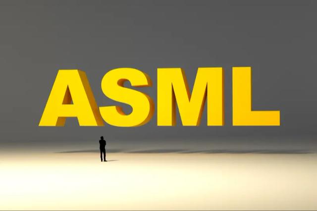 美媒警告：中国"逻辑折叠"技术若被全球吃透，ASML或首当其冲

近日，《华尔街