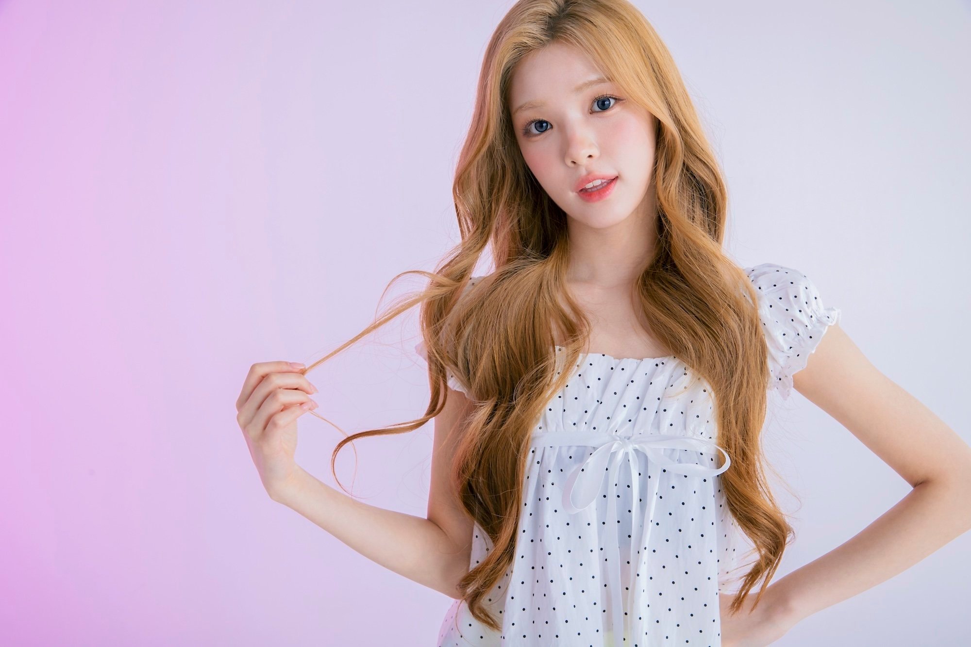 nicolaJP采访💭：如果要给自己一个宣传标语，会是什么呢？🎀：“简单来说