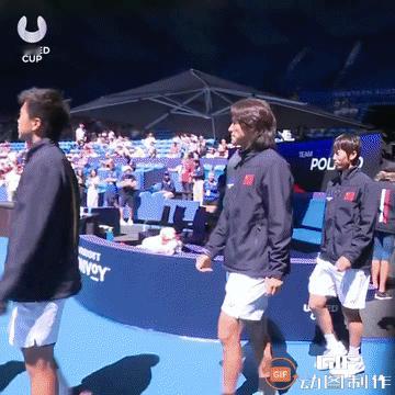 2024联合杯1/4决赛1月3日最新赛况:
珀斯赛区:
中国vs波兰
🎾男子单