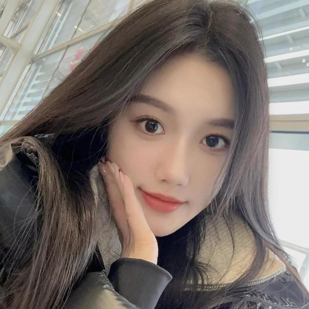 美女，你的美是天生丽质温婉大方的美女 超级迷人美女 气质美女 落落大方的美女 本