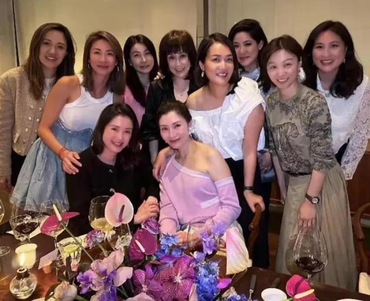 朱玲玲如果看到这届亚运会儿子、媳妇以及前老公的表现，可能会感到有些遗憾。不过，我
