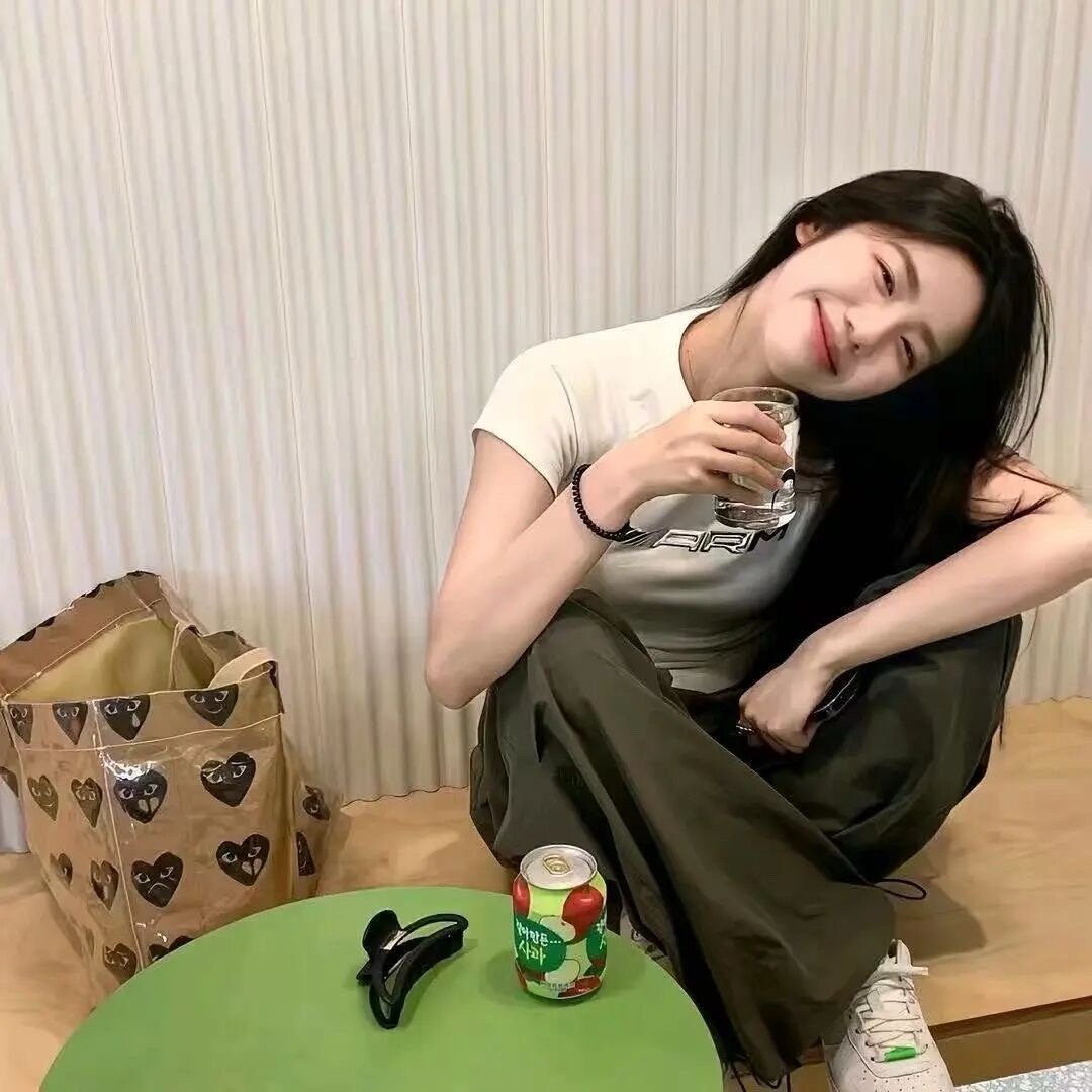 𝗣𝗟𝗢𝗚 ☕“健康的活着，平静的过着，开心的笑着，适当的忙着，就很好” 