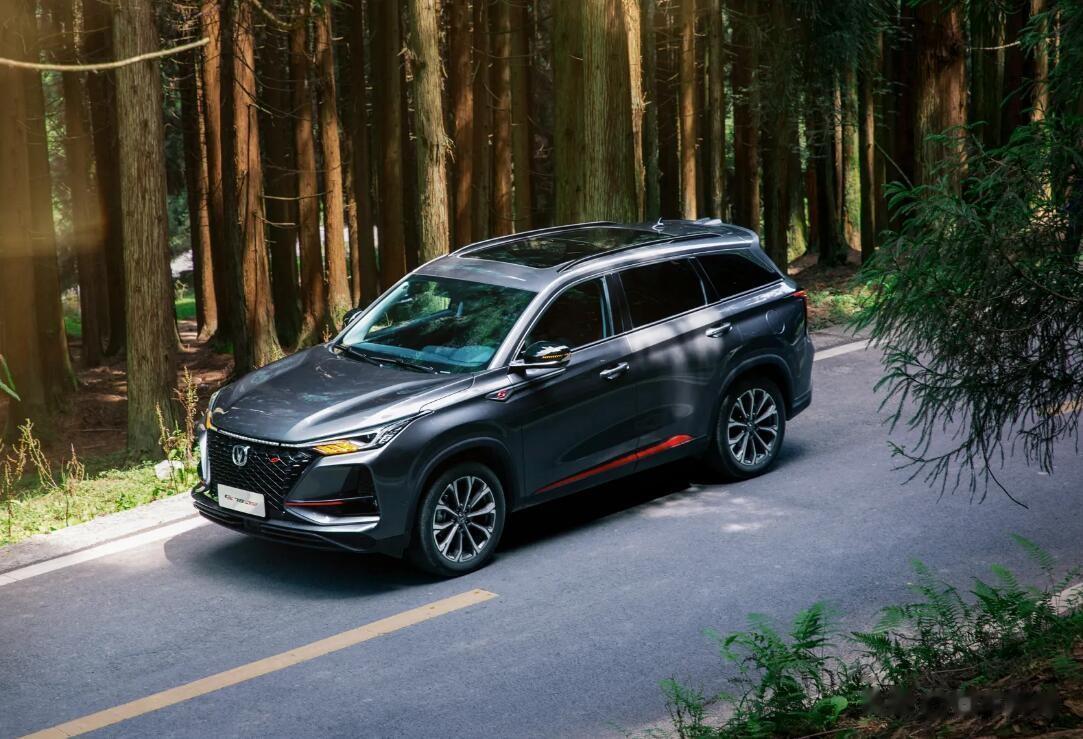 24560辆！长安CS家族的9月销量出炉，达到了45682辆！其中长安CS75系