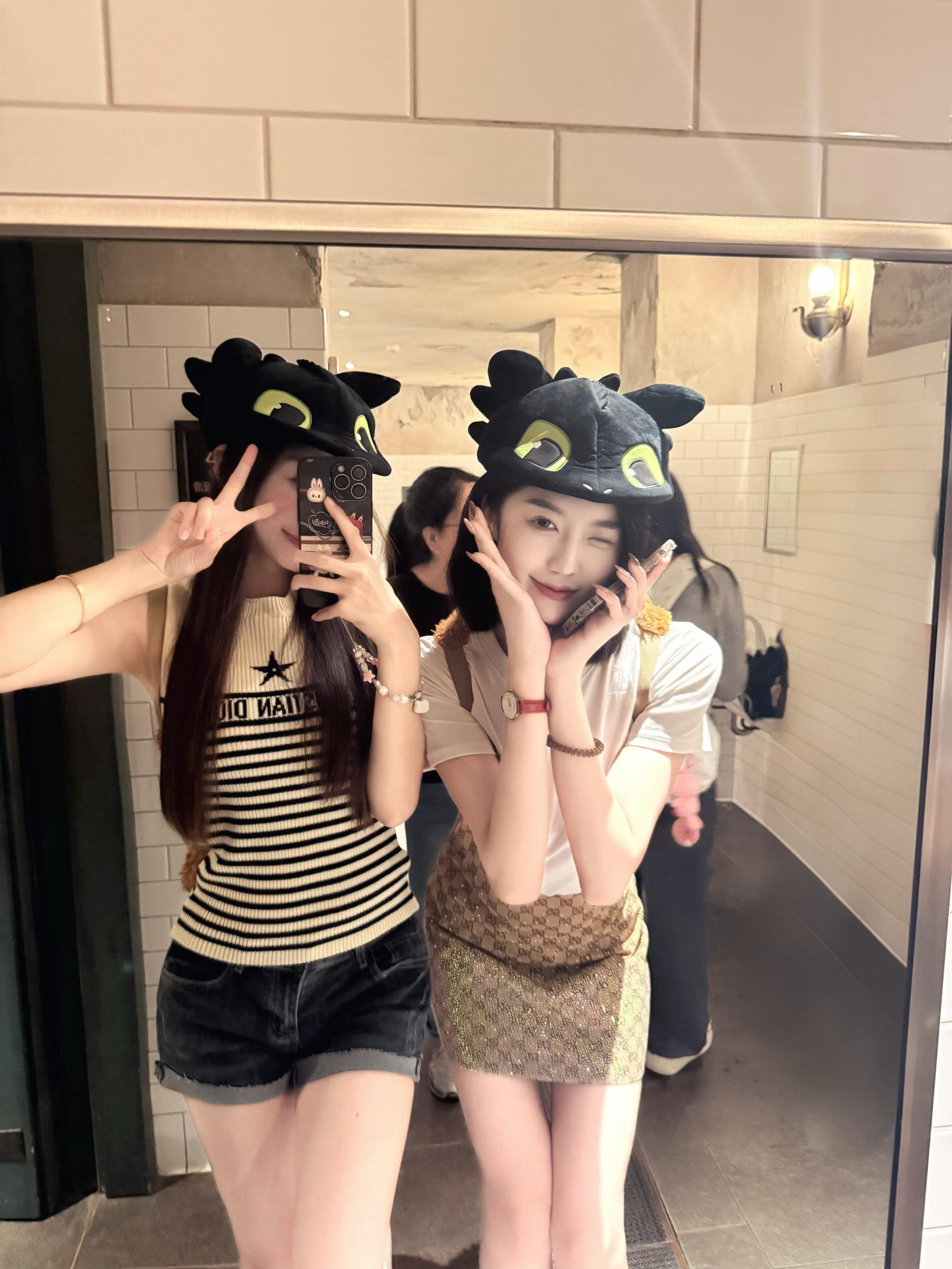 要永远相信童话和魔法♫•*¨*🌍🧙‍♀️🪄¨*•.¸¸♪