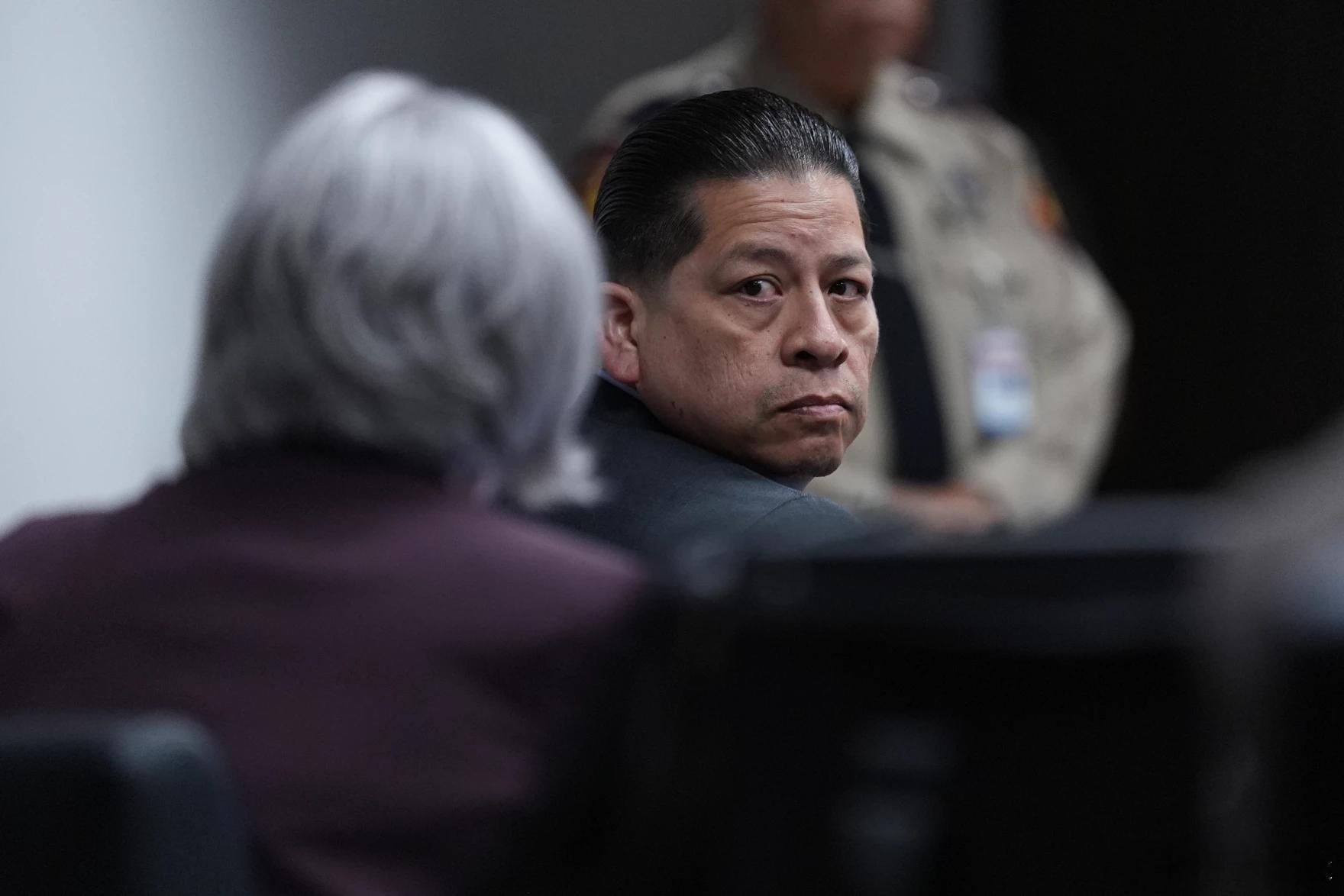 【尤瓦尔德警官案审判出现戏剧性转折，一名关键证人改变了证词】[多长时间了？在号称