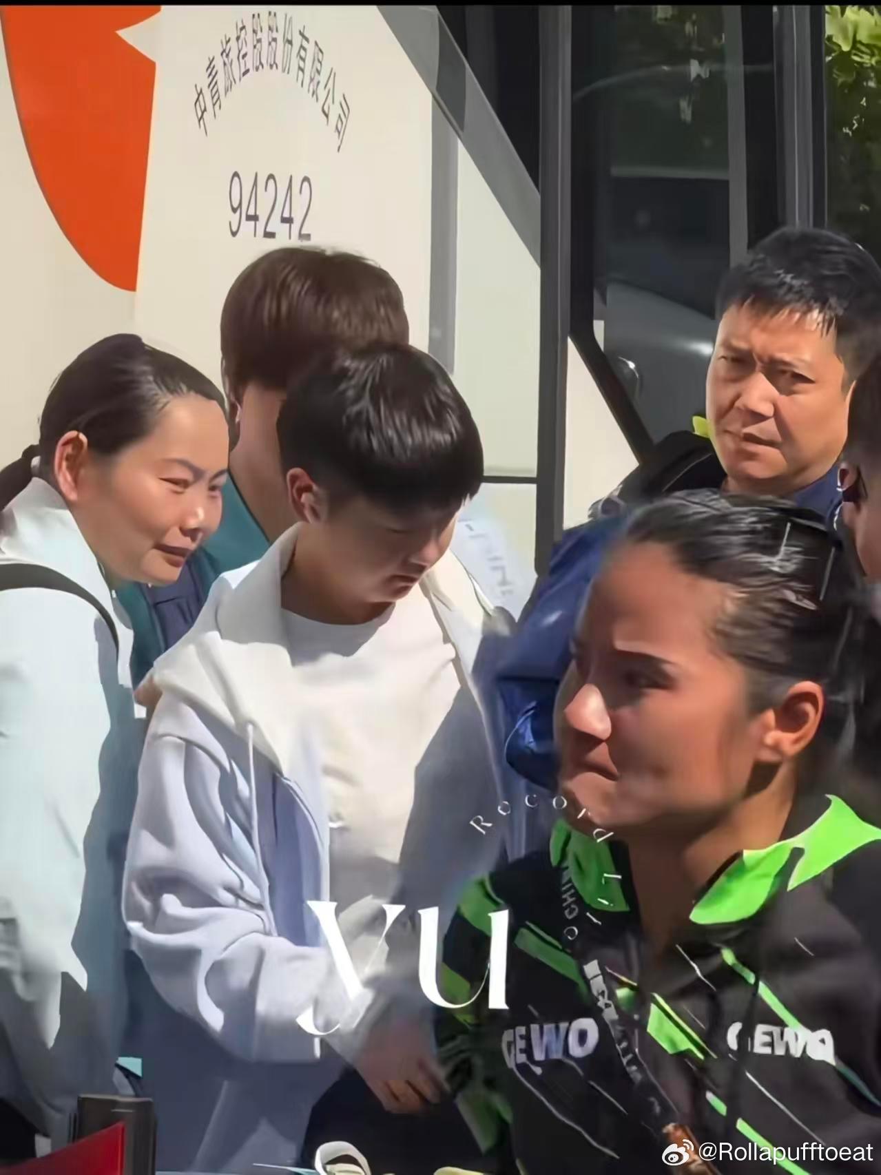 乒乓球[超话]孙颖莎亚运结束北满上训刚打完亚运三线作战，没有长时间休整，迅速回到