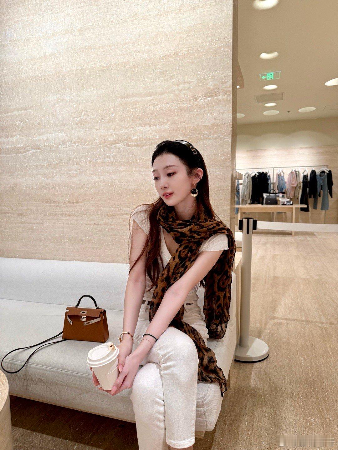 ☕️杭州一秒入夏  ​​​