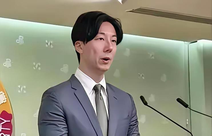 民进党发言人吴峥破防了

5月20日，他说，“有一件事我可以确定就是，首先第一个