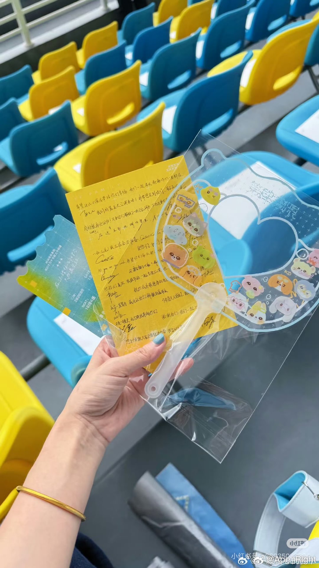 时代峰峻是全世界最小方的公司时代峰峻最小方的公司 时代峰峻是全世界最小方的公司，