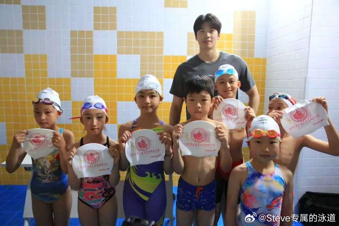 汪顺的2026｜【奥运冠军汪顺走进桃园小学，点燃少年体育梦】｜图文/深圳市罗湖桃