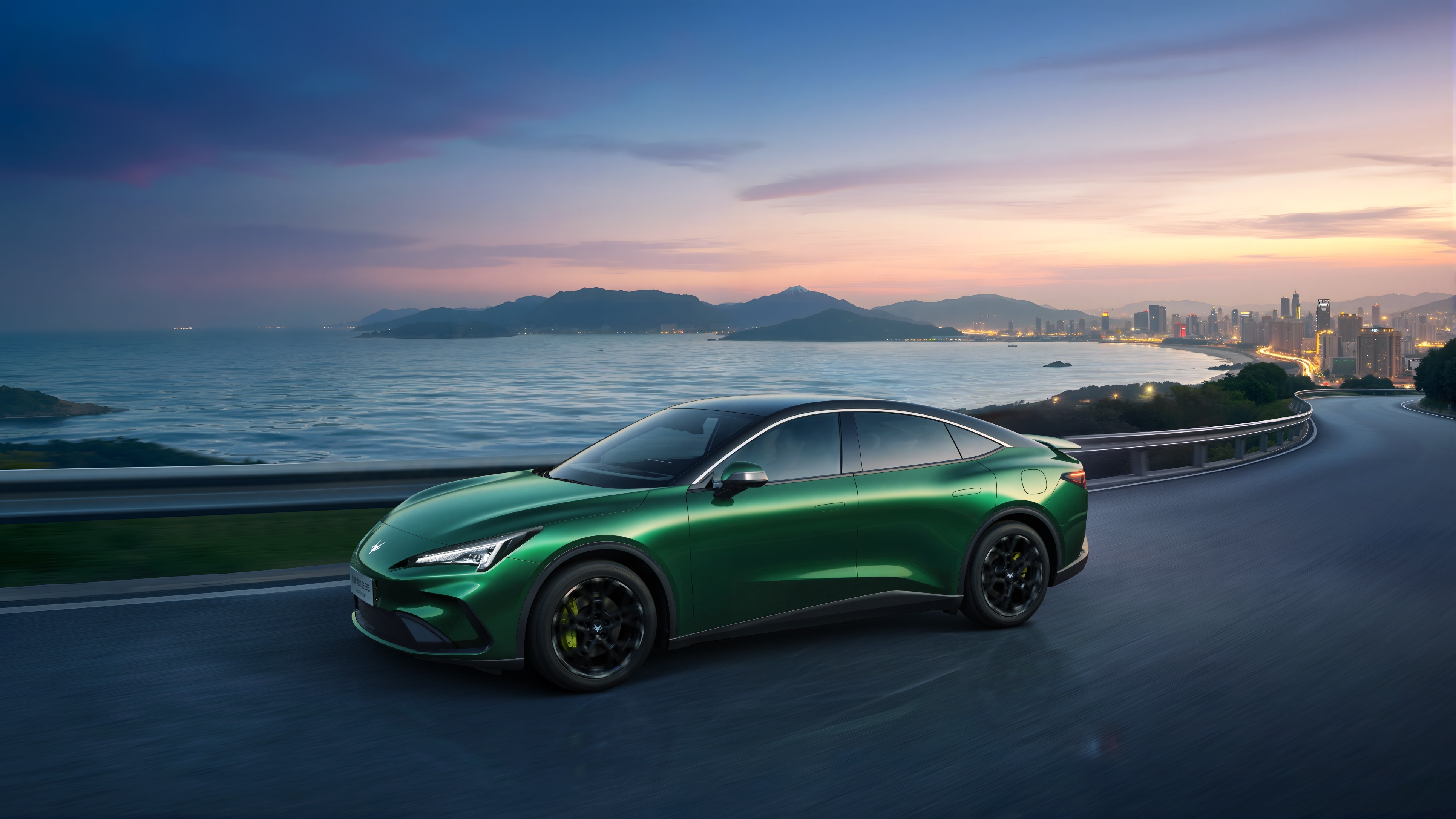 车圈高管说表现不好下次换数字人这年头不整点AI可不成！这不，今天极狐全新阿尔法S