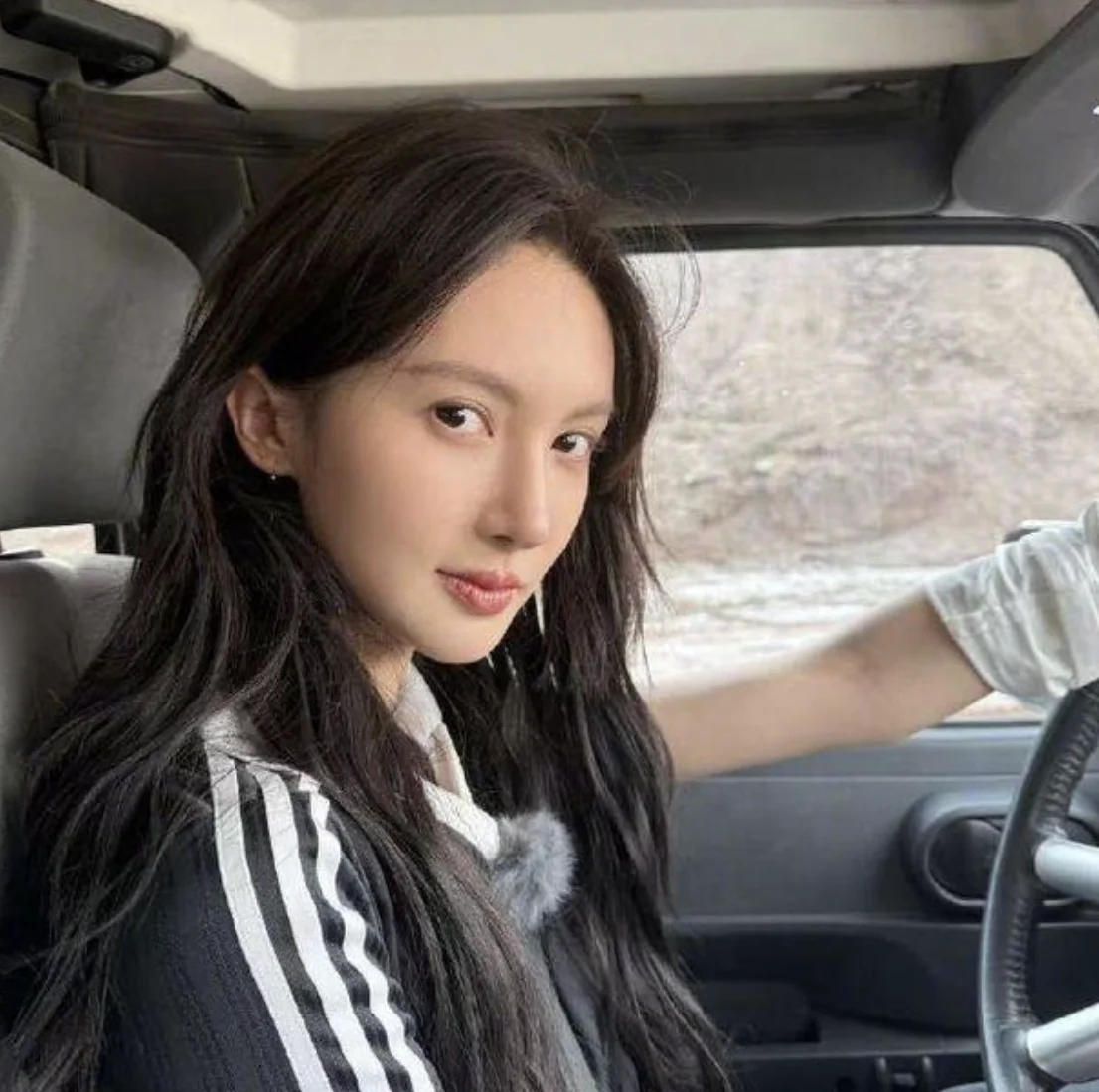 【#曝金晨肇事逃逸# 】1月29日，据大皖新闻消息，知情人士透露，2025年3月