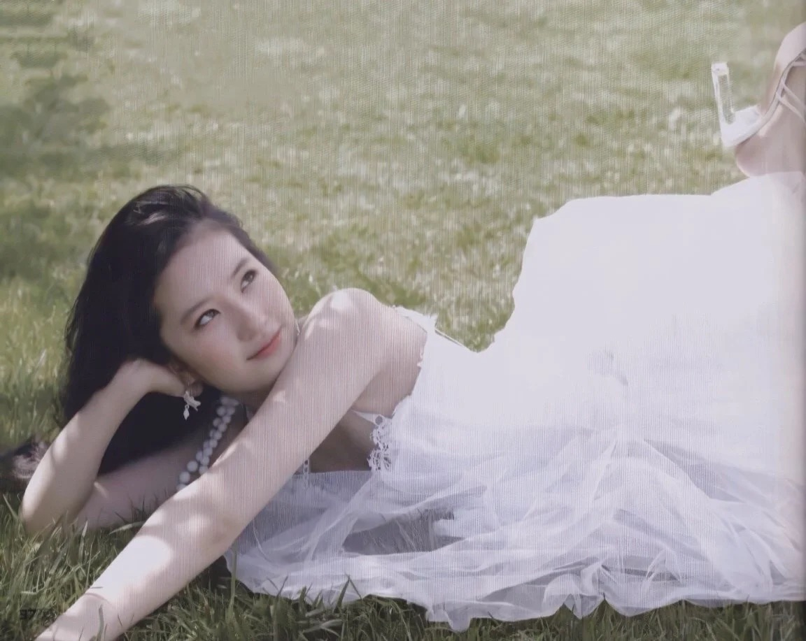 嗑颜bot 刘亦菲早期专辑中的写真照片 