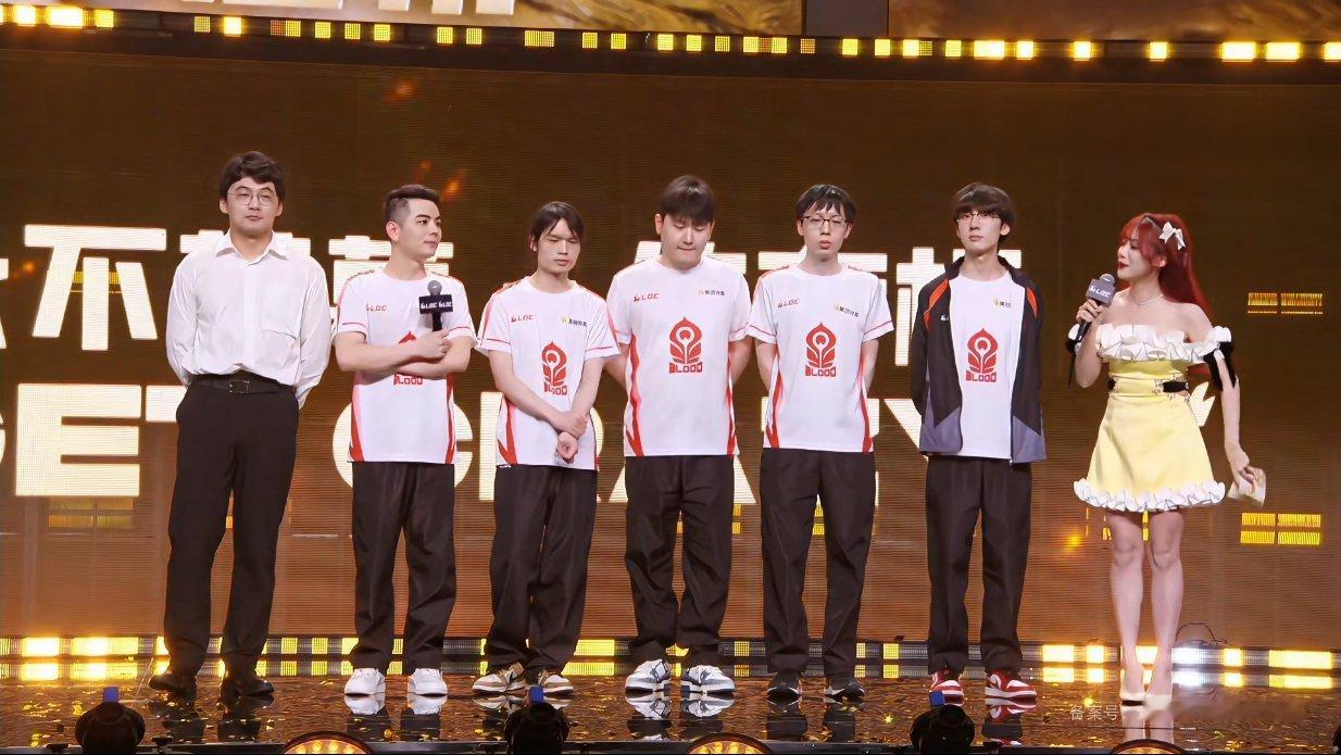 #SMLZ说没人要#10年职业生涯退役后才夺冠！Smlz拿下职业生涯的首个比赛冠