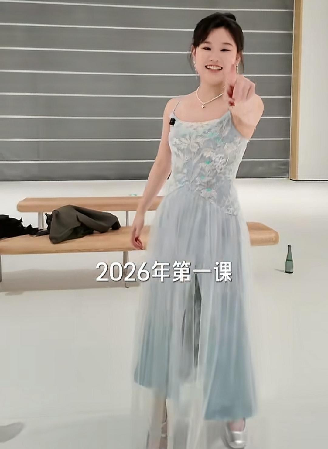 张家齐是本身就没有心理包袱的一个人吗？从她的采访来看，是这样。她说，奥运冠军是头