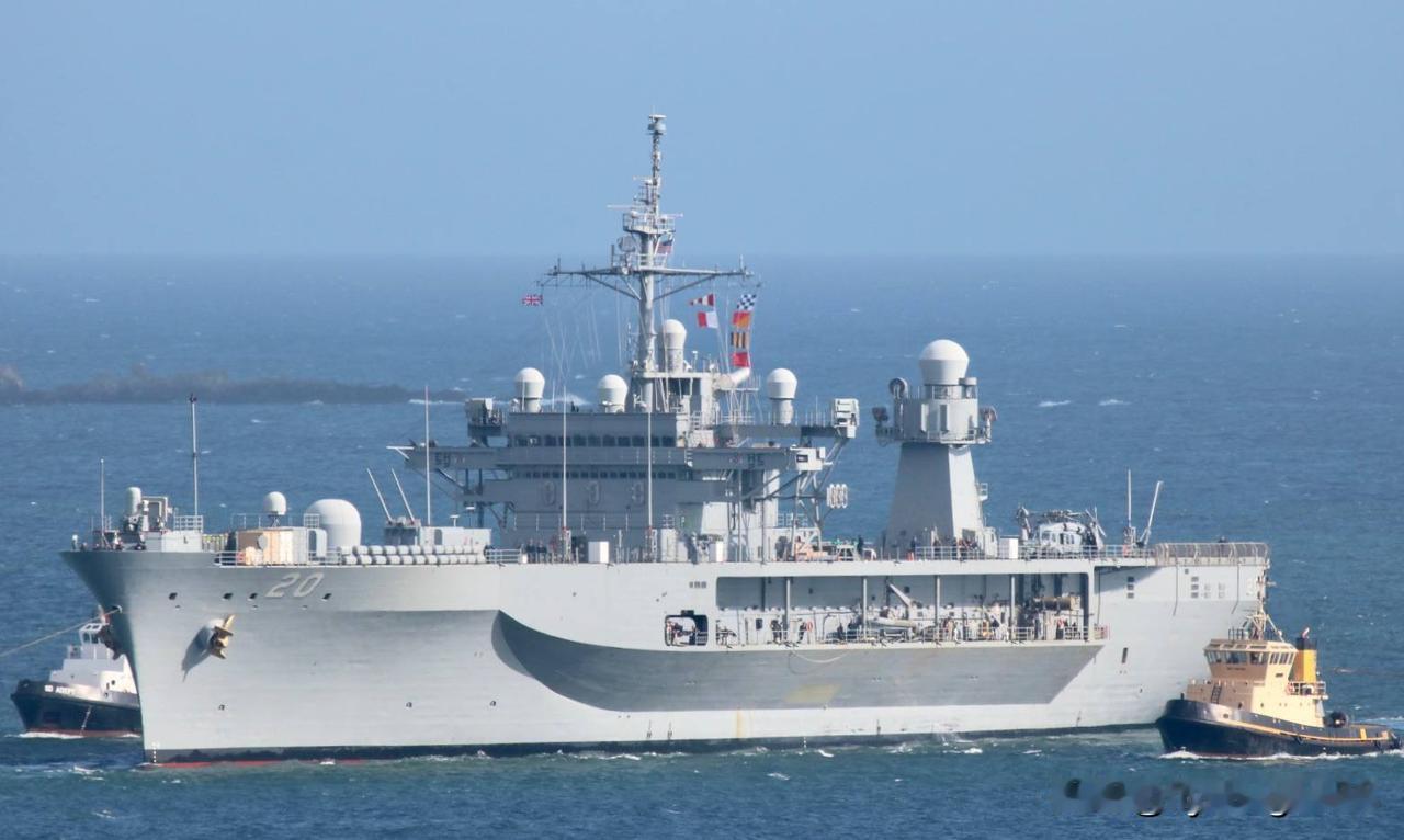 🇺🇸 美国海军指挥舰“惠特尼山”号（LCC-20）于2026年6月1日抵达英