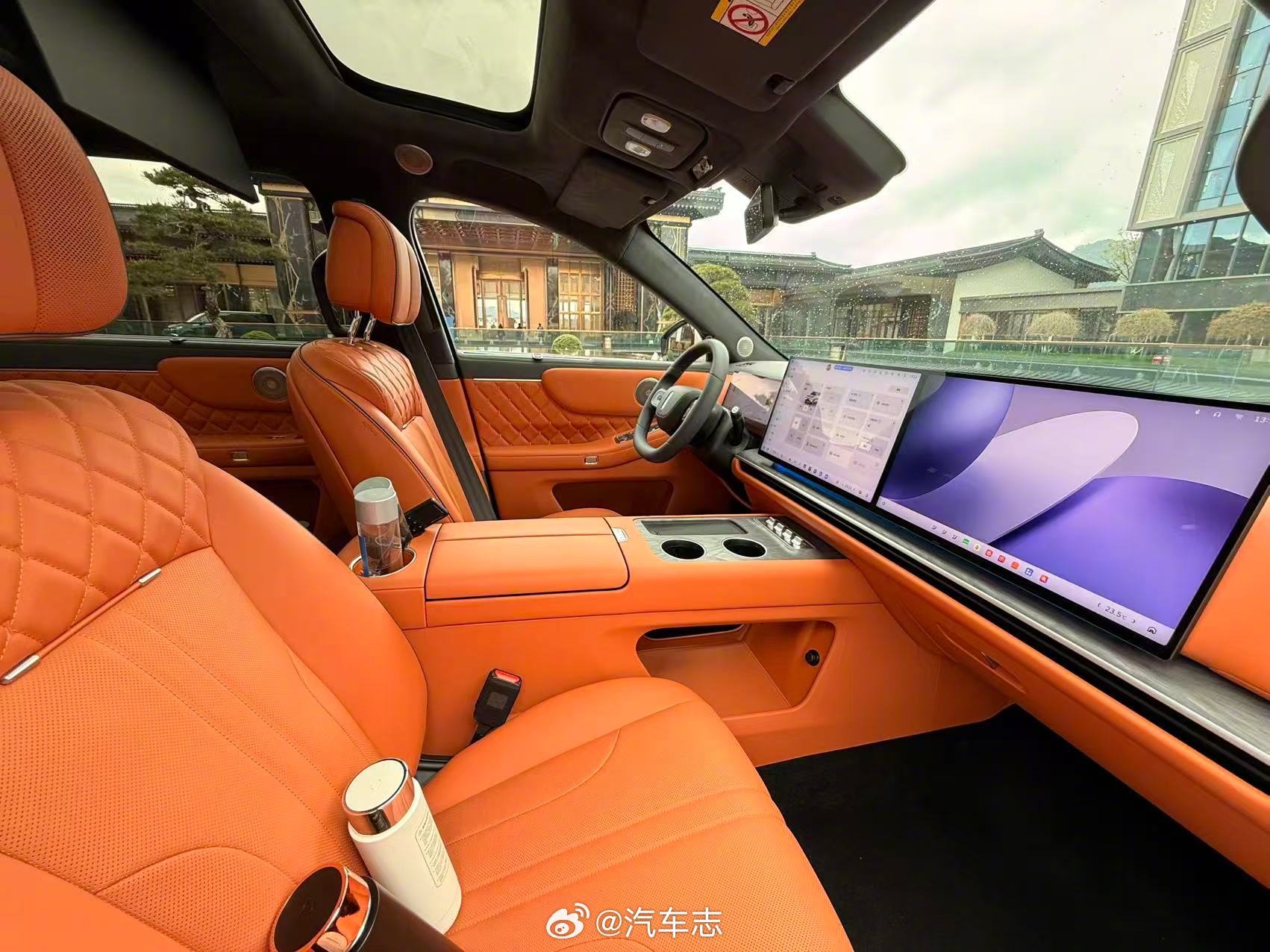 魏牌六座旗舰V9X！这样的颜值设计，你觉得能打吗？魏牌v9x