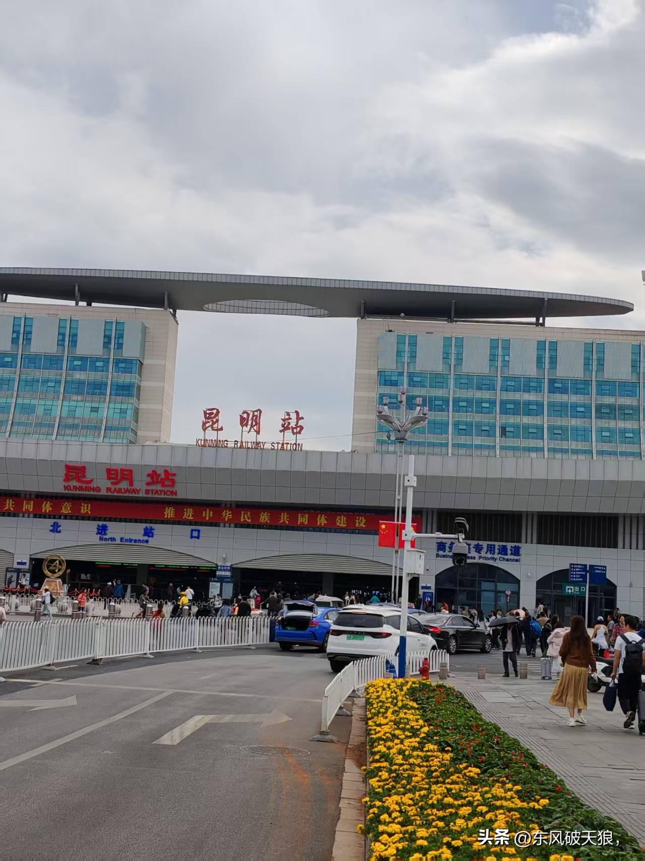 候鸟南飞
姐夫的大哥今天给我发过来不少他在云南拍的照片，和东北瑟瑟秋风中发抖不同
