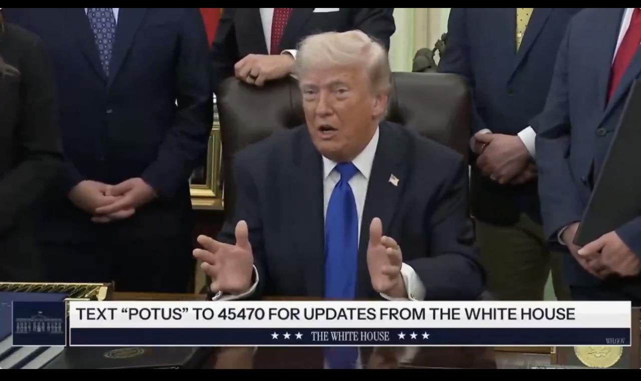 唐纳德·特朗普说，任何不宣称美国正在赢得对伊朗战争的媒体都是叛国的：

“我在《