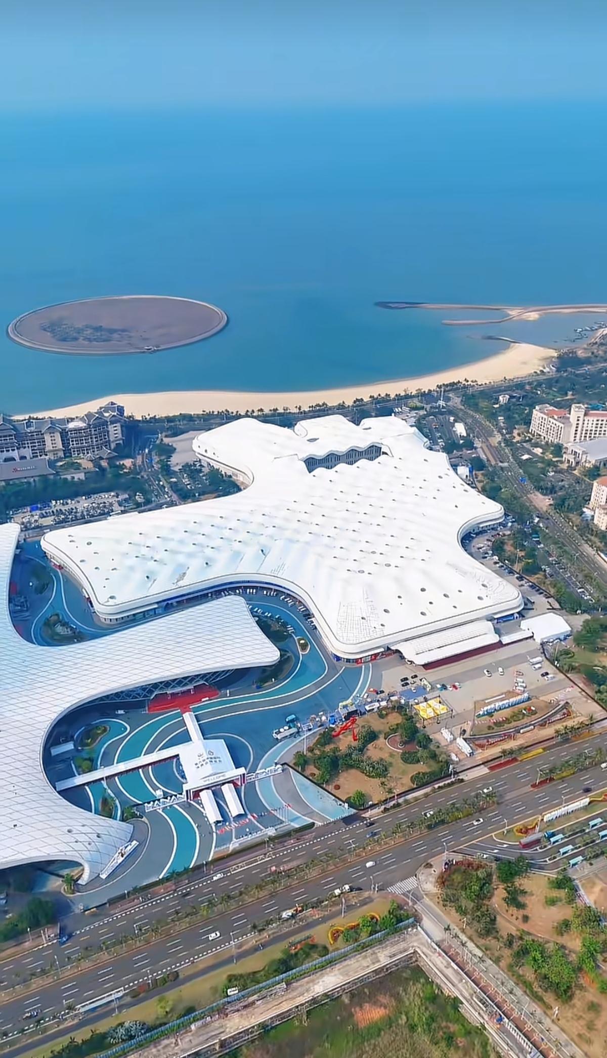 与辉同行消费专场，明天见！