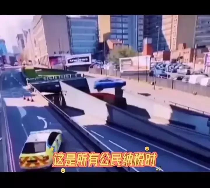 根据《罗马国际公约》，如果一个人无法支付医疗费用，政府不能袖手旁观，必须提供免费