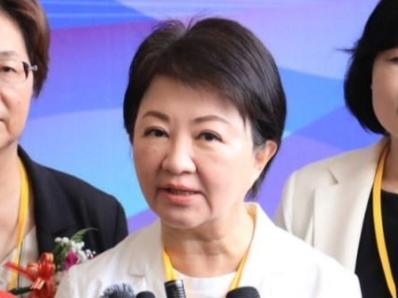 台中市长卢秀燕今天到彰化参加中部地区企业座谈会，针对毒油风波，她受访时表示，民以
