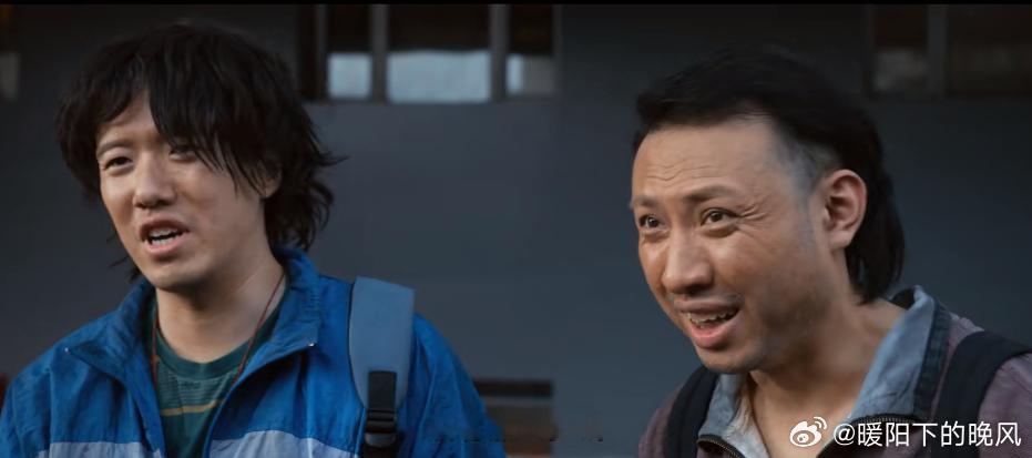 少爷和我时隔两年合体了 一眼就认出这对经典组合了😆二喜超火的邪门搭档重出江湖，