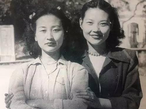 和50岁孙立人将军相恋期间，20岁的女秘书黄美之被蒋“岛主”关押，一关就是整整1