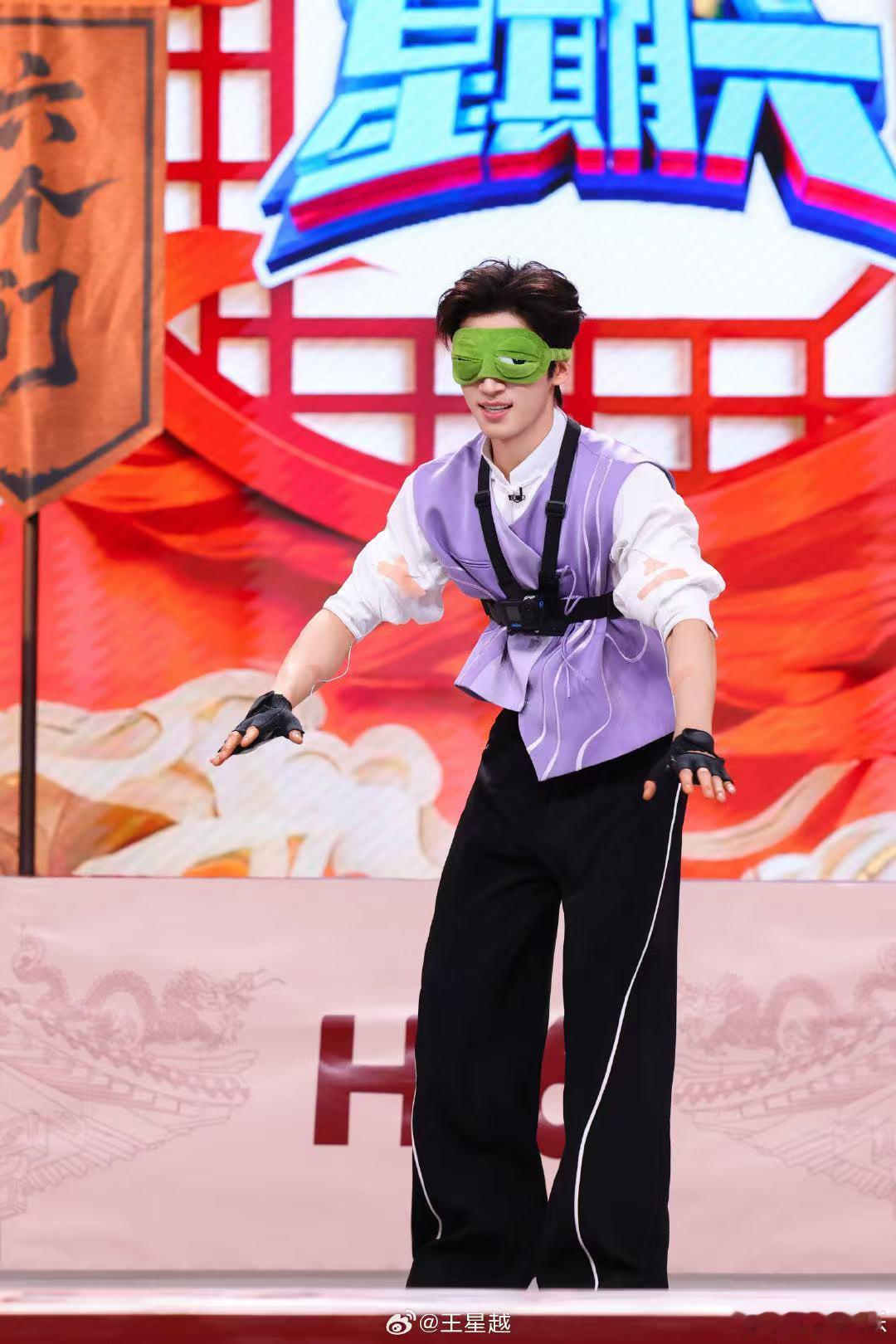 你好星期六全员脑力给到一个夯你好星期六 好六街奇案的嫌疑笼罩全场，全员的脑力对抗