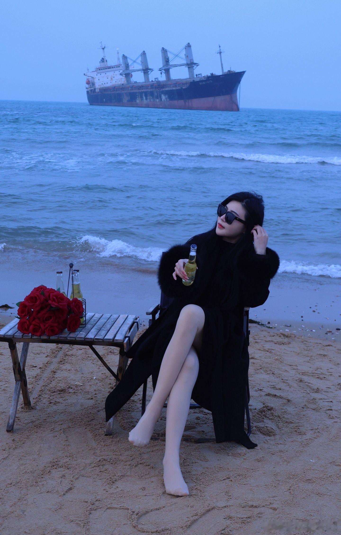 街拍 威海真美美女绘梦长廊