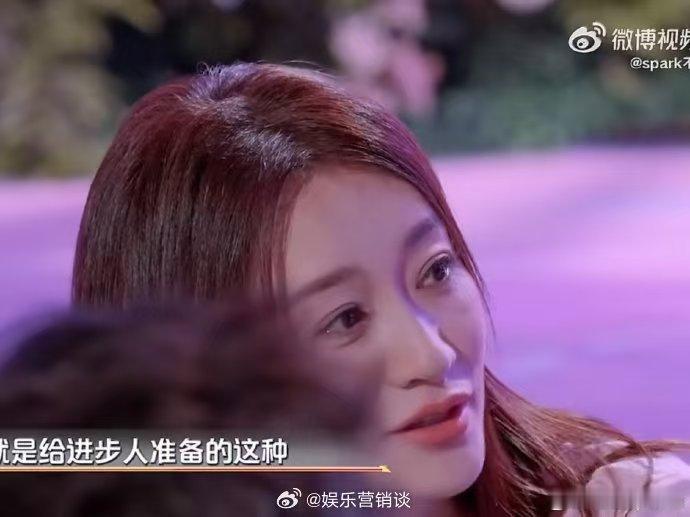 李小冉是真的想踢馆歌手 你好星期六没有随口说说玩梗打趣，李小冉认真询问参赛规则，