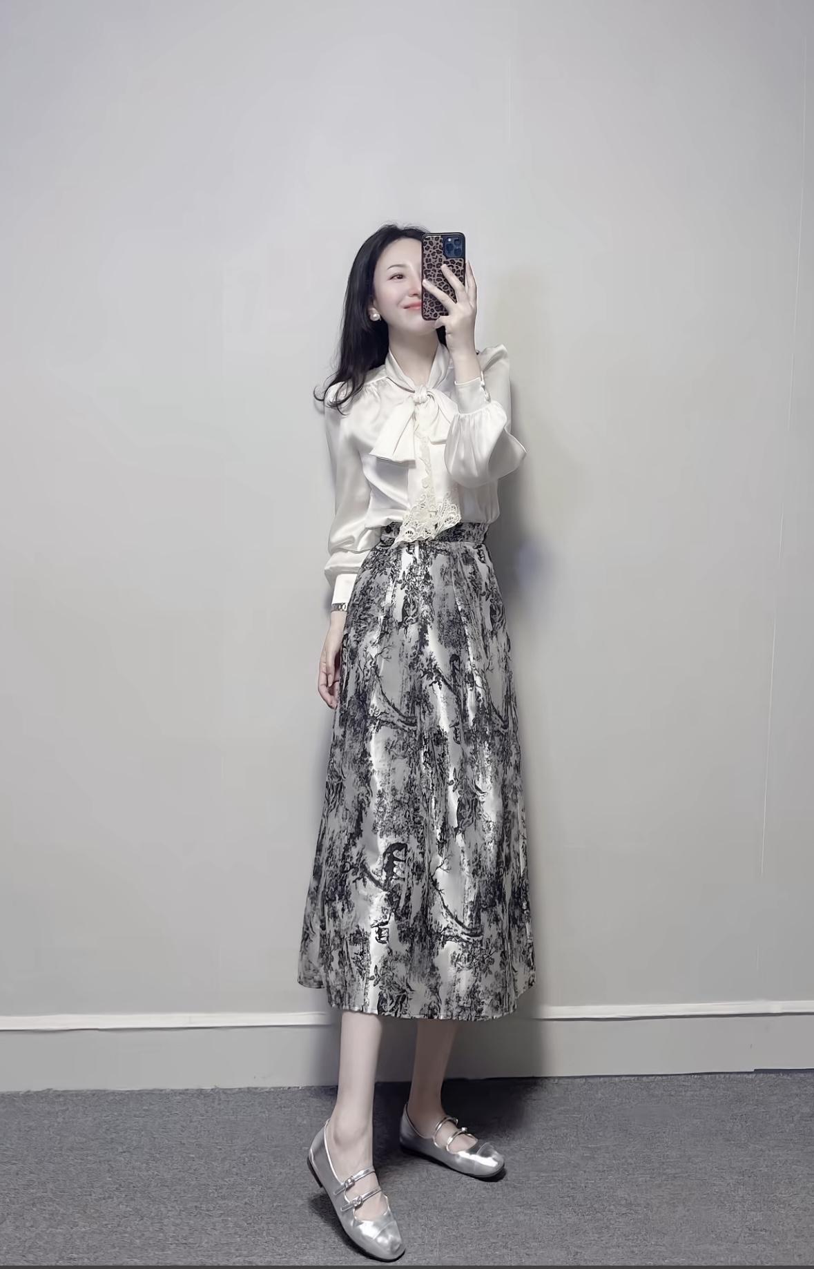 什么颜色的袜子最百搭