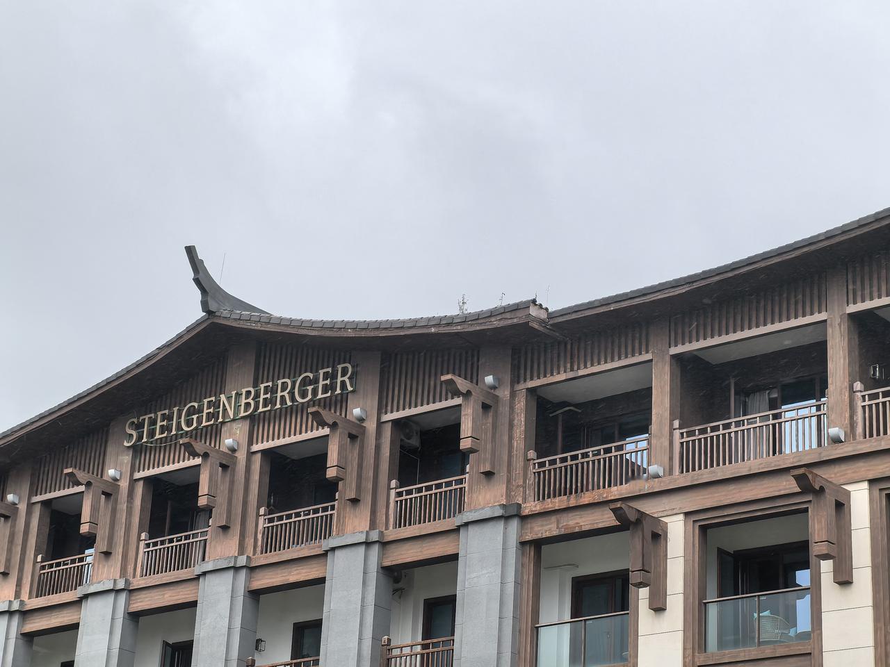 这个是什么商标的名字，搞的都是些字母组合，连在一起怎么读。也没有中文