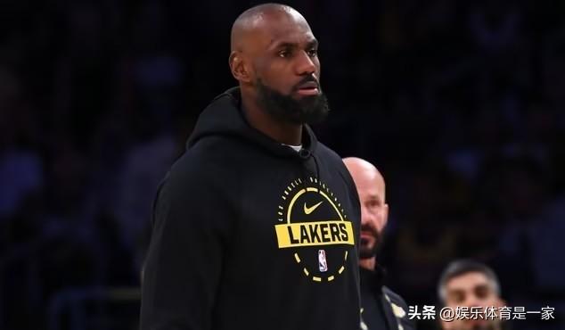官宣！詹姆斯连续第三场缺席，湖人没了他反而能跟强队掰手腕了？
就在今天湖人主场迎