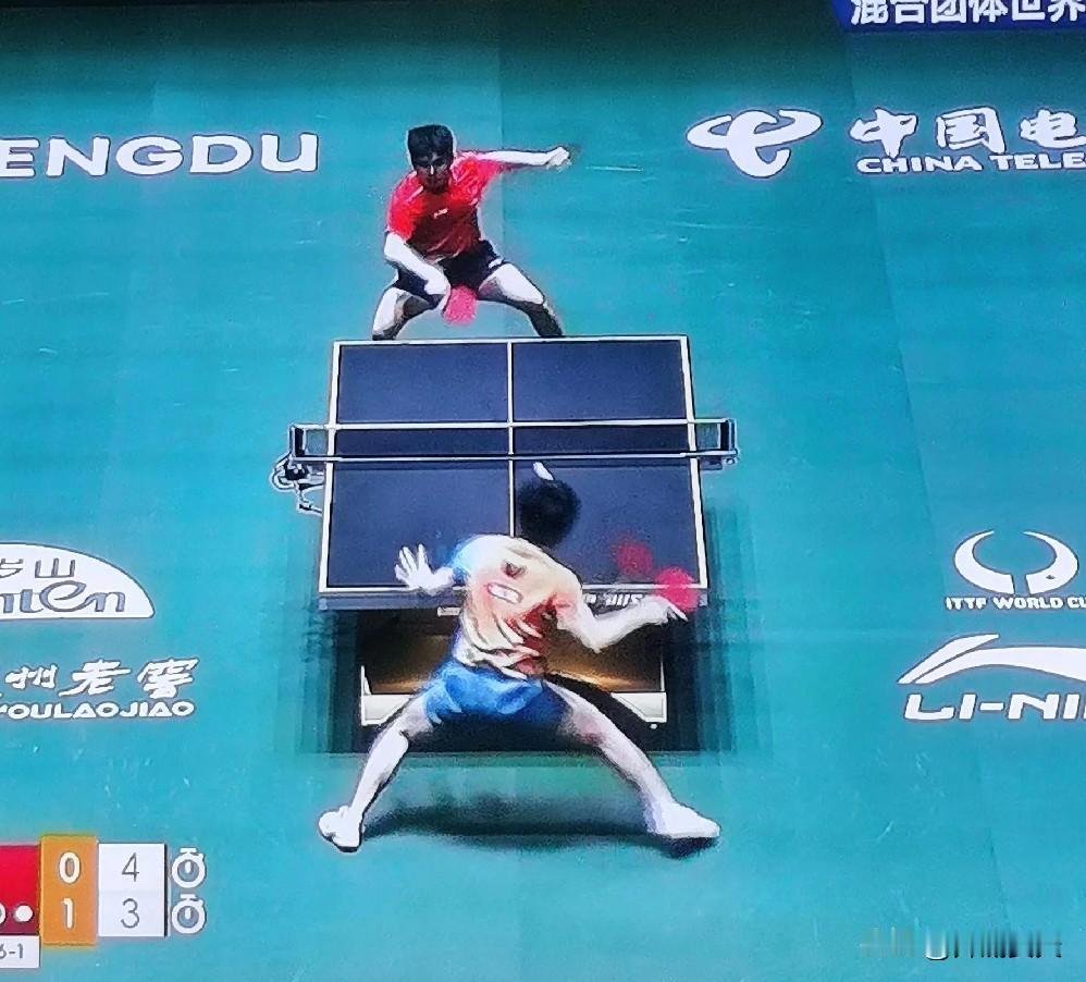 张本智和第一局冲的的确很猛，其中重要一个原因是想给妹妹出气。
上一场张本美和大比