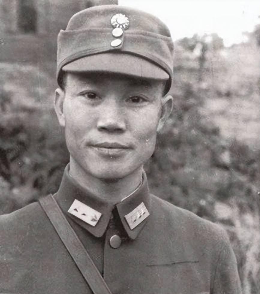 吴石的身后恩人——当年的小委员长陈诚
 
陈诚为保护吴石子女，特意在吴石被杀害后