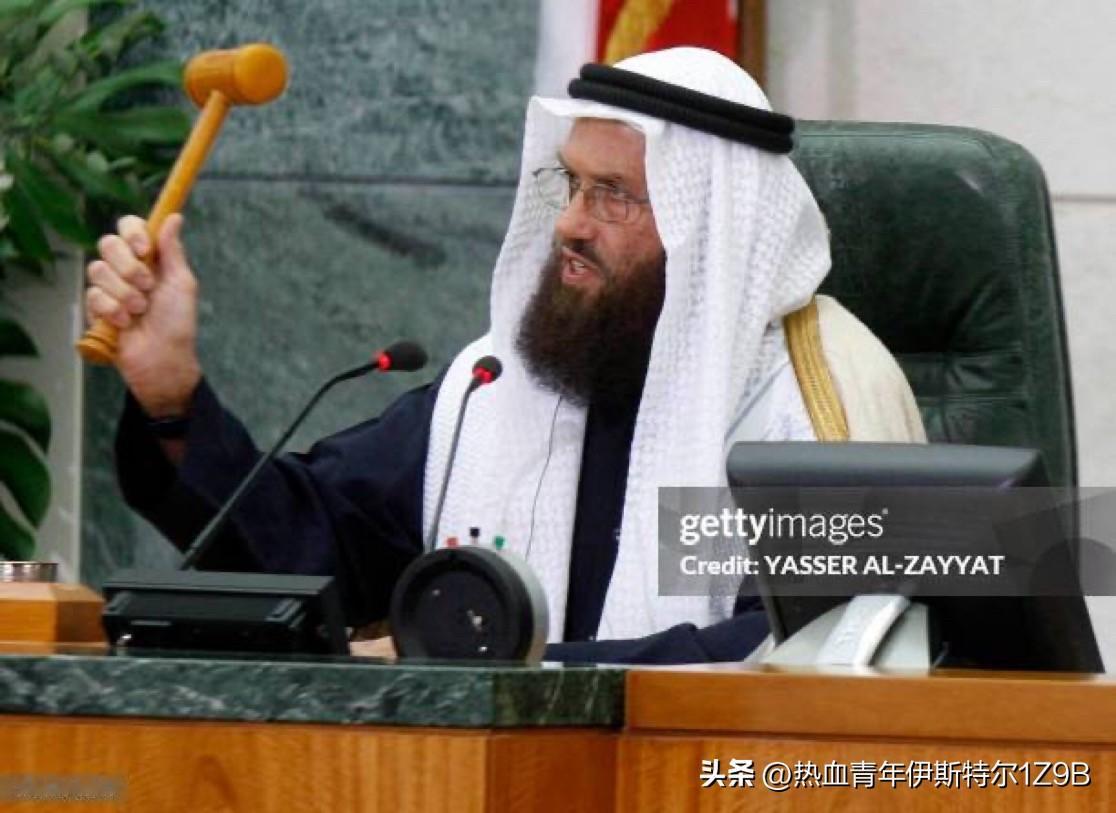 突发新闻：
科威特前议员哈立德·苏丹：
如果美国攻击伊朗，那将是为了以色列。