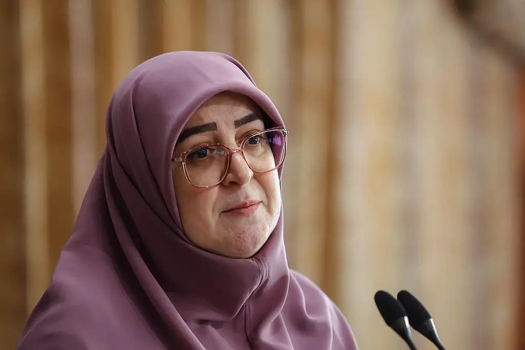 【伊朗各政治力量同仇敌忾，一致对外御敌】
当地时间4月25日，伊朗政府发言人穆哈