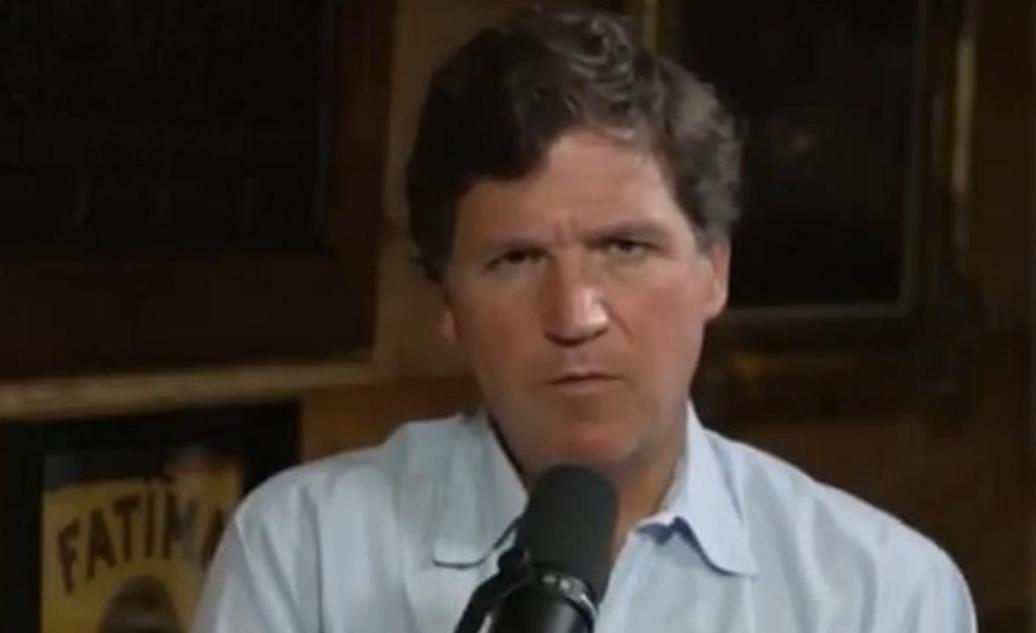 近日，美委之间紧张局势急剧升级，引发全球关注。塔克·卡尔森宣称特朗普或将在全国电