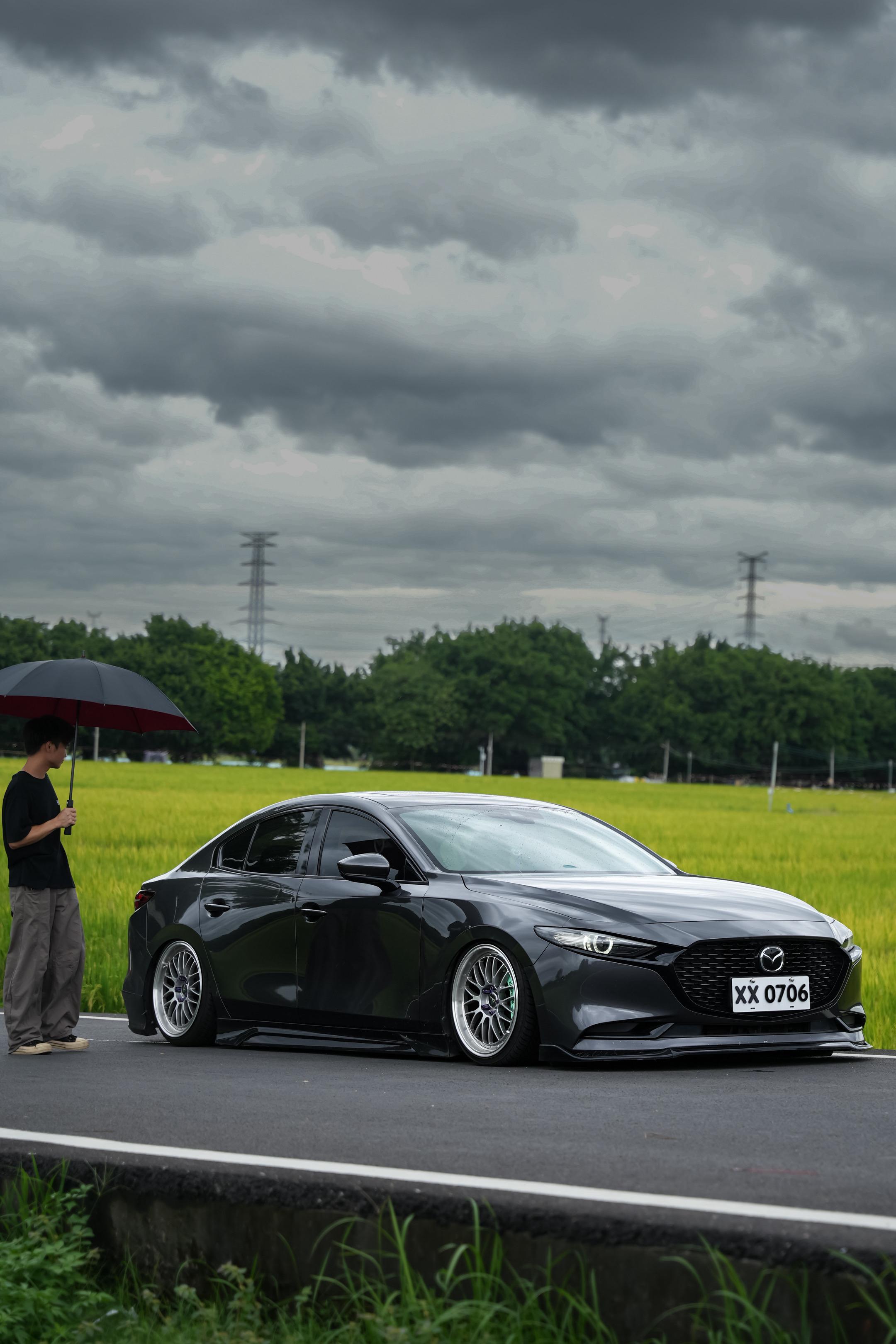 我该如何出现在你的面前。