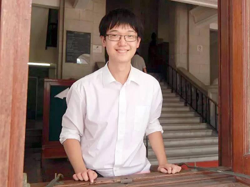 “我不上清北，我就要去美国！”北京一高二学生拒绝保送“清北”，转头就向美国十一家